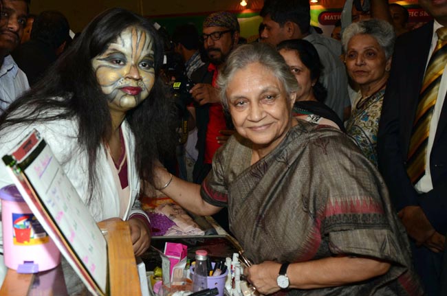 नए अनुभव दे गया बहुरंगी ट्रेड फेयर  |  इको फ्रैंडली घर