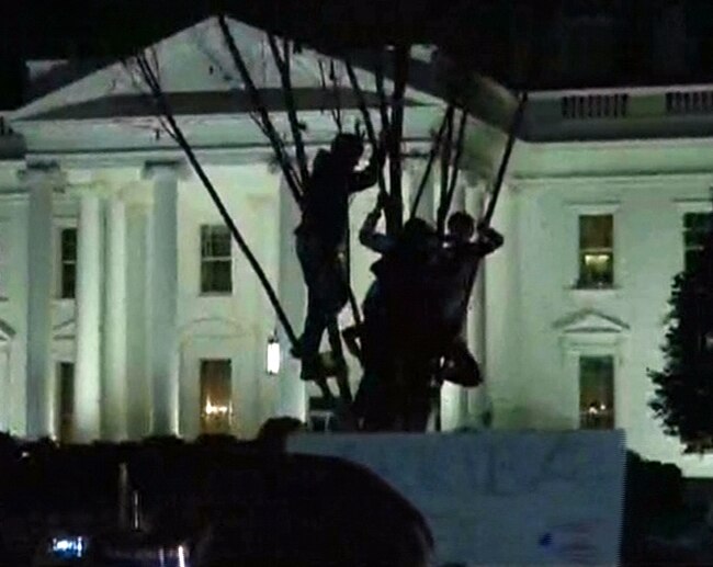 ह्वाइट हाउस की रेस में बराक ओबामा जीते | जीते ओबामा