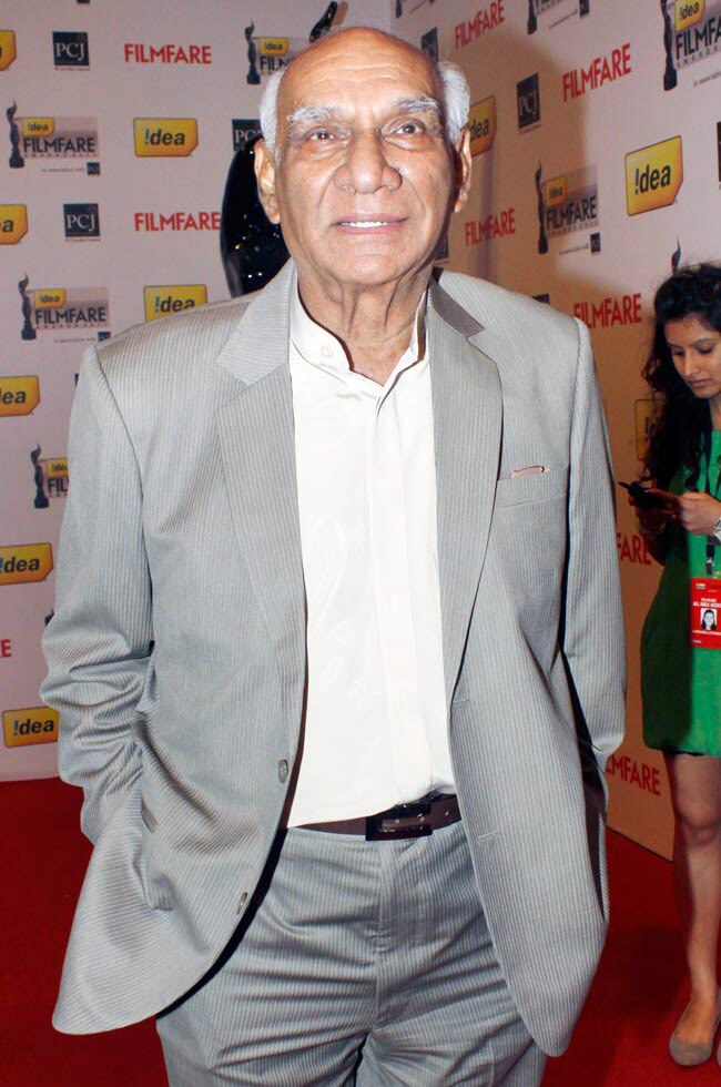 वर्ष 2012 में जुदा हुई जानी-मानी हस्तियां