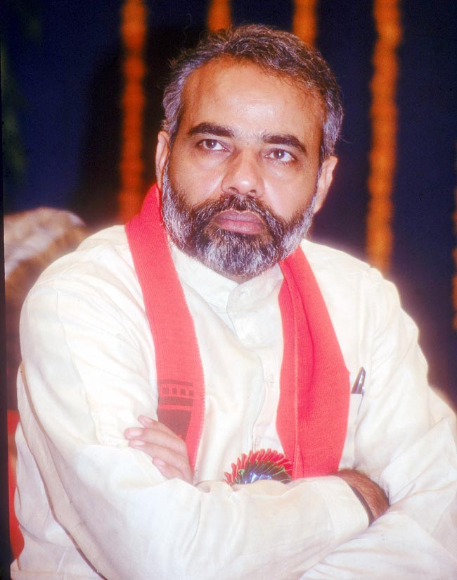 नरेंद्र मोदी का 'शून्‍य' से 'शिखर' तक का सफर...