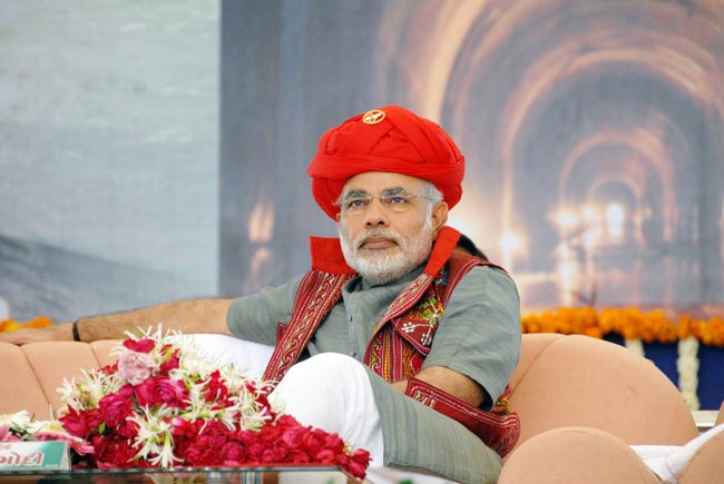 नरेंद्र मोदी का 'शून्‍य' से 'शिखर' तक का सफर...