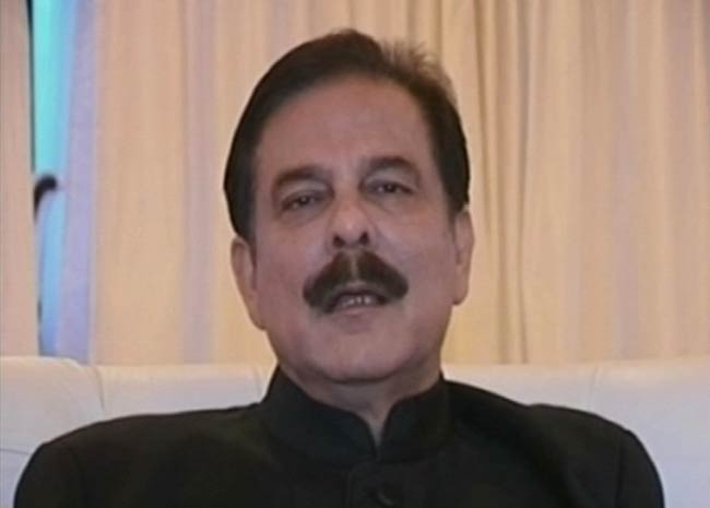 तस्‍वीरों में बीते सप्‍ताह की बहुचर्चित खबरें...