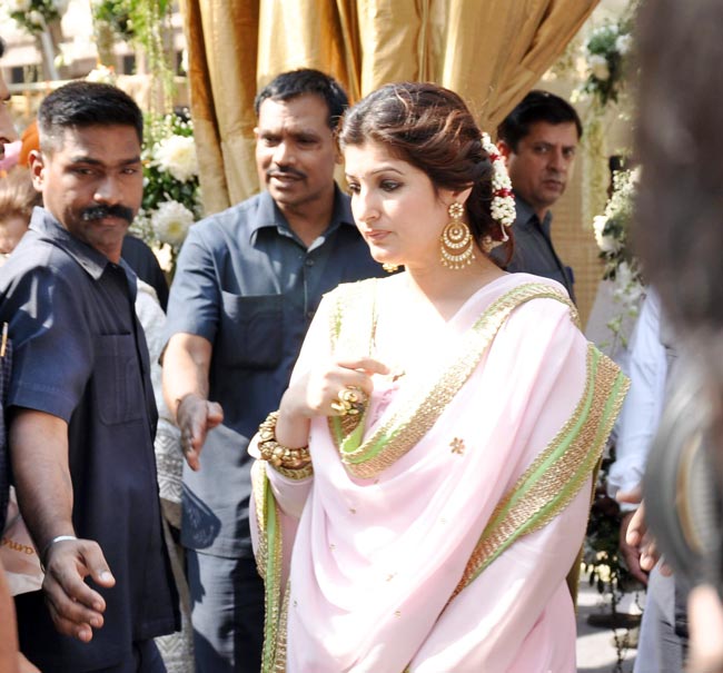 अक्षय की बहन अलका भाटिया ने रचाई शादी | शादी का एलबम