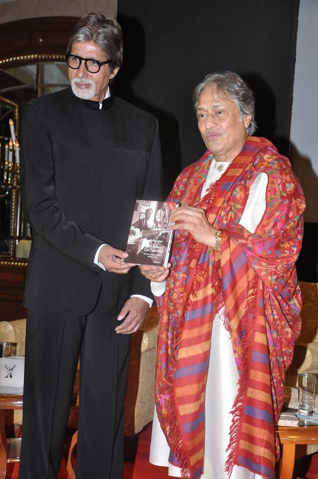 बिग बी ने की अमजद अली की किताब रिलीज | अमिताभ पर विशेष