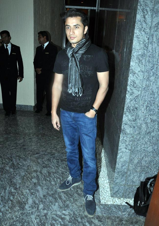 टेनिस चैंप अगासी को बॉलीवुड 'परियों' का सलाम |  सितारों की मस्‍ती