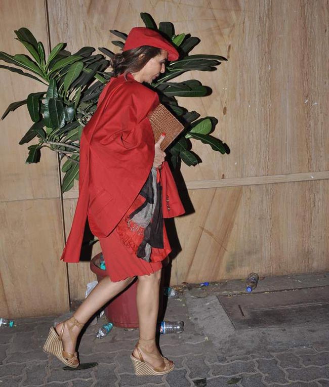 अनु-सनी दीवान की क्रिसमस पार्टी में सितारे | अलग 'लुक' में वीणा