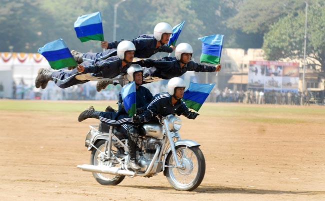 'Know योर आर्मी' मेला में भारतीय सेना ने दिखाया दम