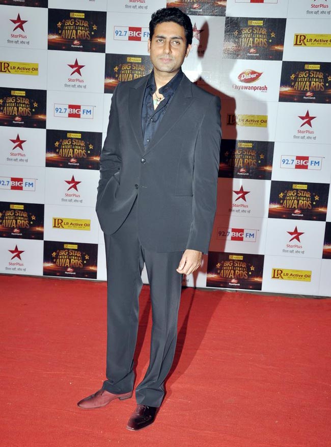 बिग स्‍टार अवॉर्ड में सितारों के जलवे | आइटम नंबर