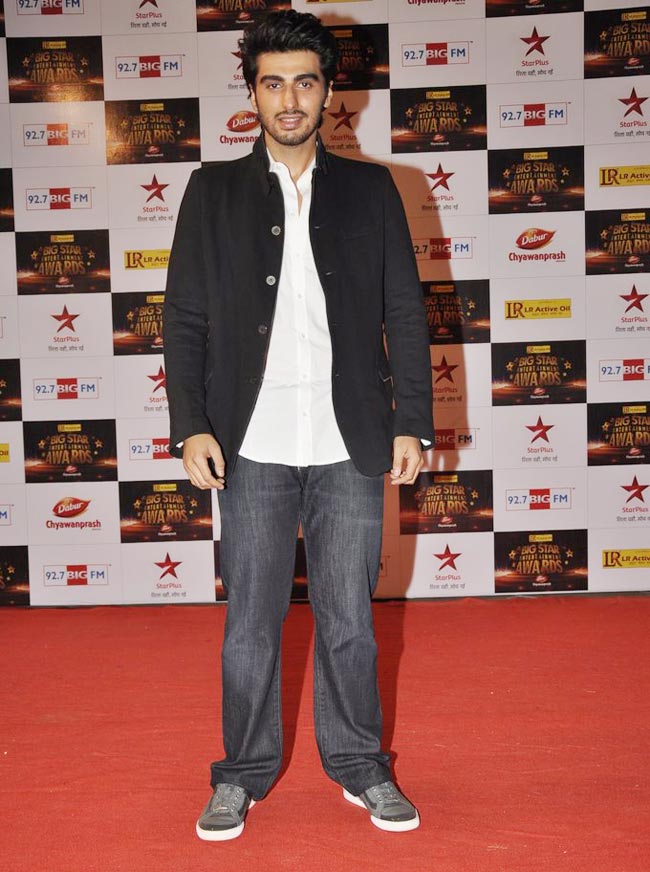 बिग स्‍टार अवॉर्ड में सितारों के जलवे | आइटम नंबर