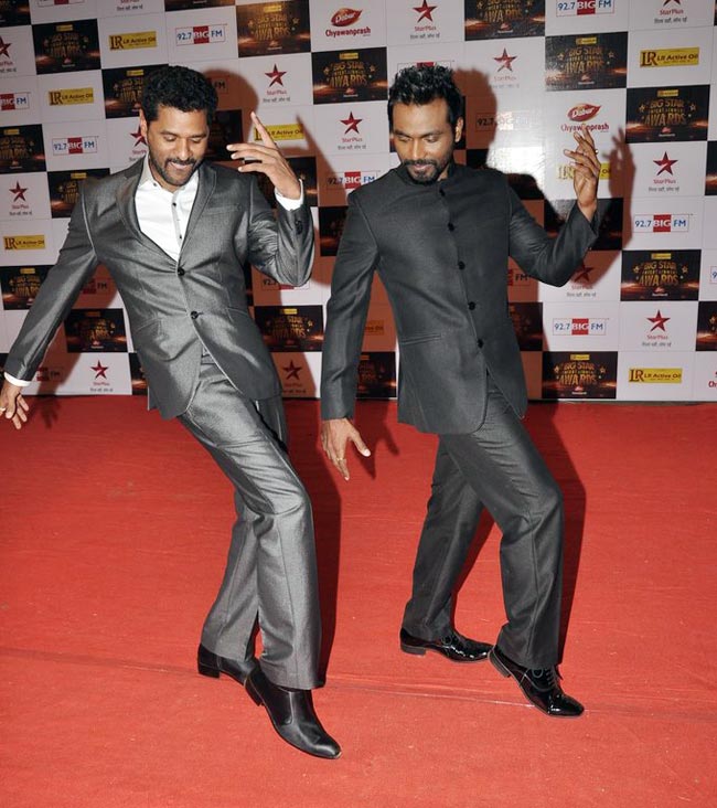 बिग स्‍टार अवॉर्ड में सितारों के जलवे | आइटम नंबर