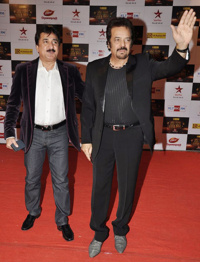 बिग स्‍टार अवॉर्ड में सितारों के जलवे | आइटम नंबर