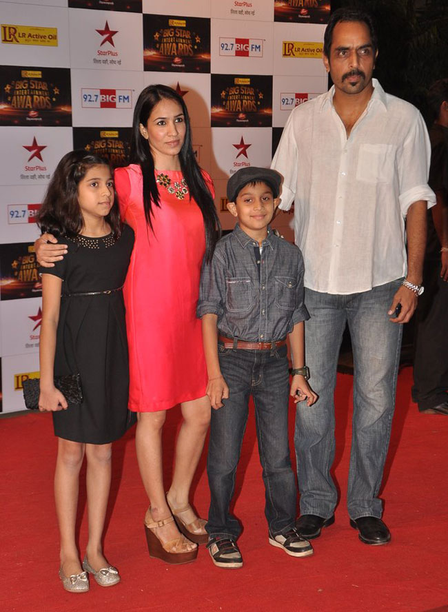 बिग स्‍टार अवॉर्ड में सितारों के जलवे | आइटम नंबर