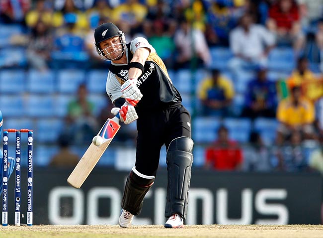 2012 में क्रिकेटः संन्यास और रिकॉर्डों का साल