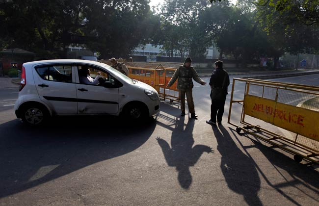 गैंगरेप पीड़िता की मौत के बाद शांतिपूर्ण प्रदर्शन | शोक में देश