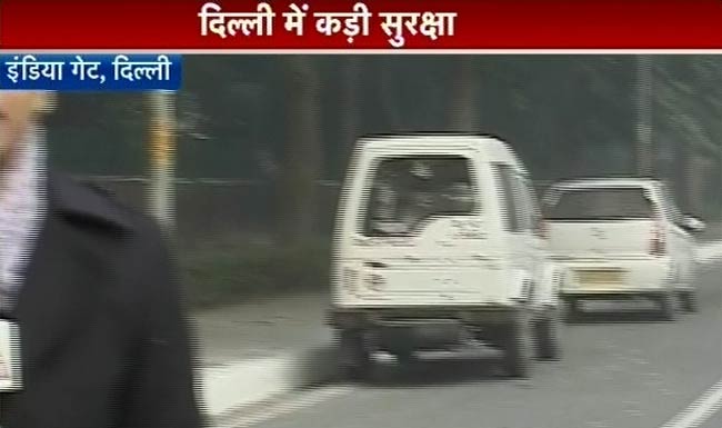 गैंगरेप पीड़िता की मौत के बाद दिल्ली छावनी में तब्दील