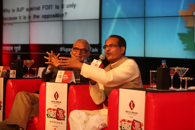 सियासत चमकाने का जरिया बना एफडीआई