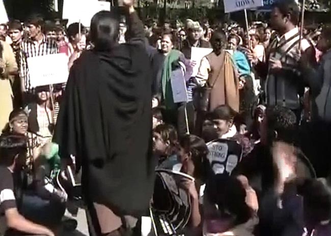 दिल्‍ली गैंगरेप को लेकर देशभर में आक्रोश