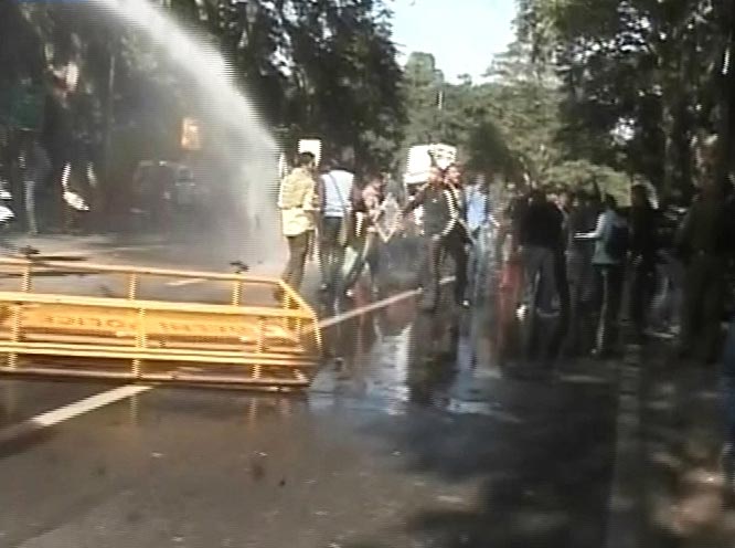 दिल्‍ली गैंगरेप को लेकर देशभर में आक्रोश