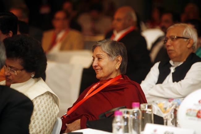 केजरीवाल की पार्टी को वोट नहीं देंगे अन्‍ना