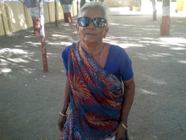 देखें गुजरात विधानसभा चुनाव के दौरान मतदान की तस्वीरें