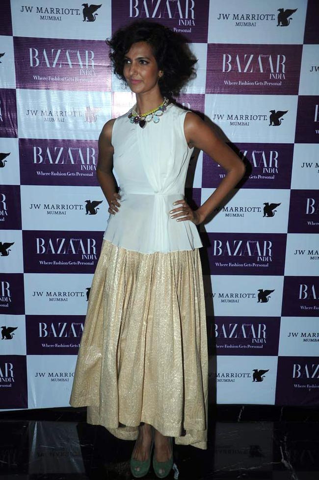 'हार्पर बाजार' के कवर पेज अनावरण पर पहुंचे सितारे | कवर पेज पर सितारे