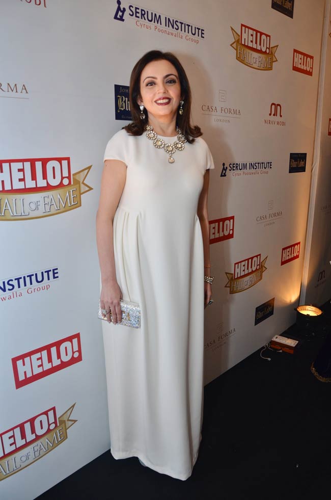 'Hello अवॉर्ड्स' में बॉलीवुड सितारों का जलवा | ग्लैमर का तड़का