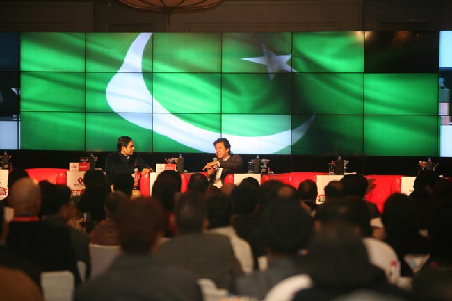 इमरान खान बनाएंगे नया पाकिस्‍तान