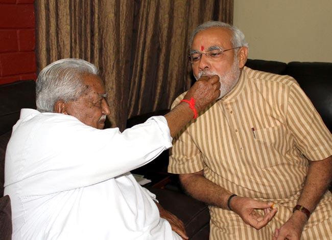 गुजरात में जीत का जश्न | मोदी की अनदेखी तस्वीरें