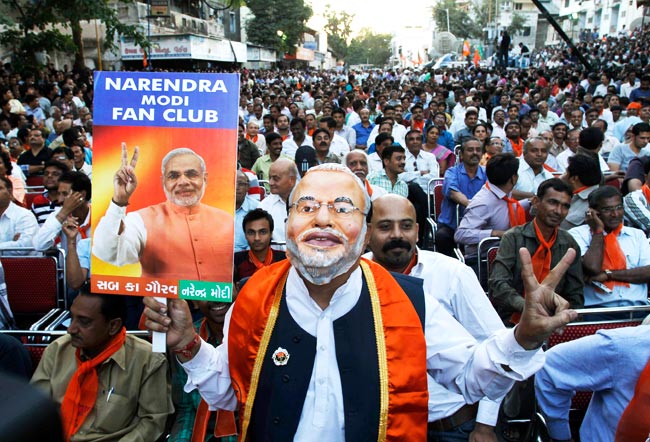 गुजरात में जीत का जश्न | मोदी की अनदेखी तस्वीरें