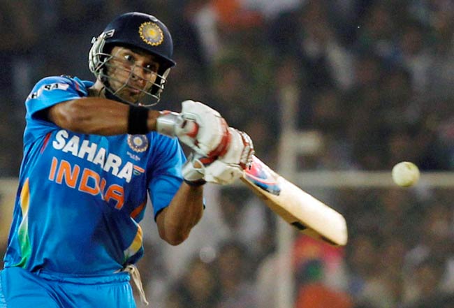 युवी के 'छक्कों' और डिंडा के 'झटकों' से जीता भारत | पढ़ें