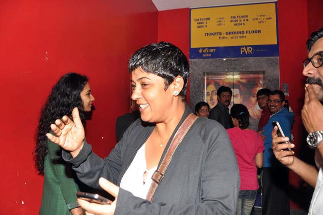 'खिलाड़ी-786' की स्‍क्रीनिंग पर सितारों का जलवा