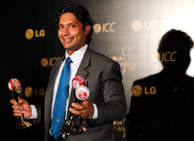 2012 में क्रिकेटः संन्यास और रिकॉर्डों का साल