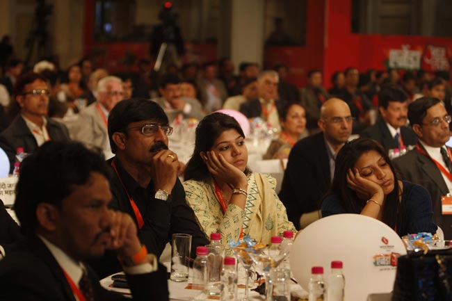 दिल्ली की सत्ता में होती है ताकत की पूजा