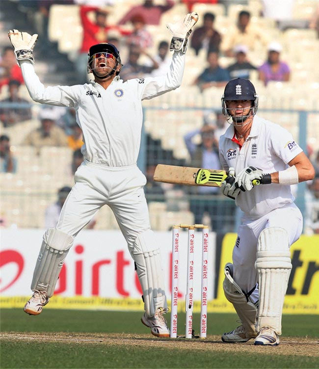 कोलकाता टेस्टः अंग्रेजों से फिर मिली शर्मनाक हार