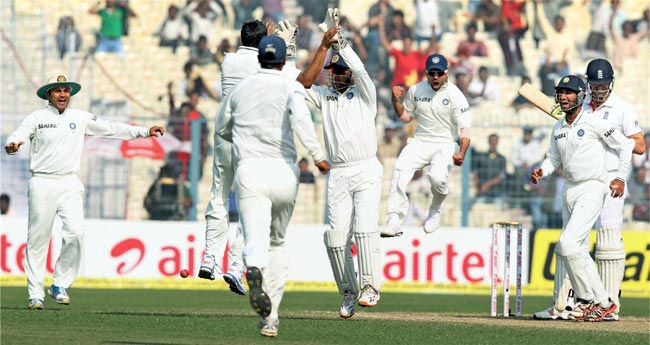 कोलकाता टेस्टः अंग्रेजों से फिर मिली शर्मनाक हार