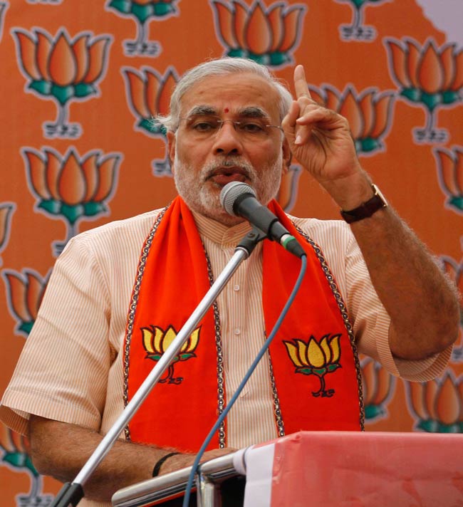 गुजरात चुनाव: कौन क्या कह गया..