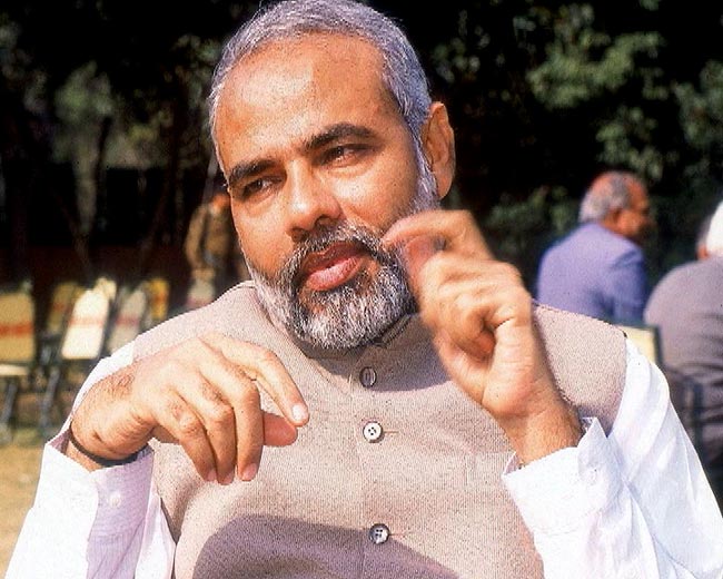 नरेंद्र मोदी का 'शून्‍य' से 'शिखर' तक का सफर...