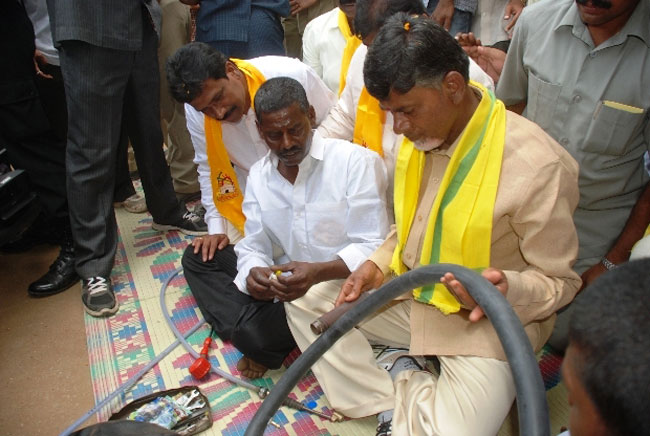 आम आदमी का दिल जीतने निकले चंद्रबाबू नायडू