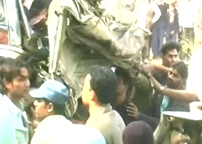 17 दिसंबर 2012: तस्वीरों में दिनभर की बड़ी खबरें