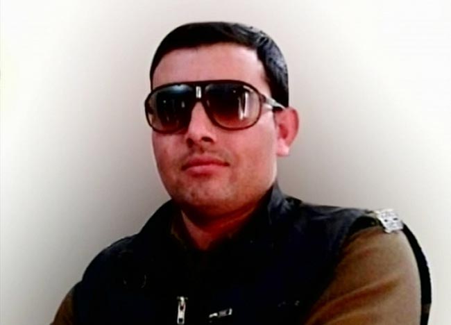 तस्वीरों में 03 दिसंबर 2012 की बड़ी खबरें