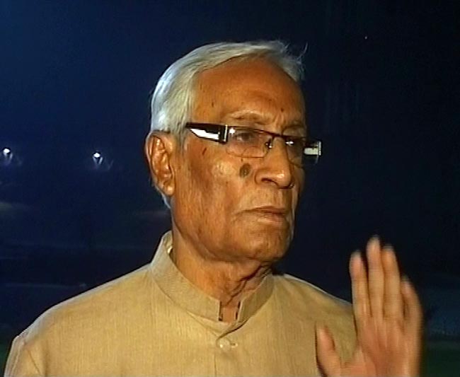 तस्वीरों में 01 दिसंबर 2012 की बड़ी खबरें | पढ़ें