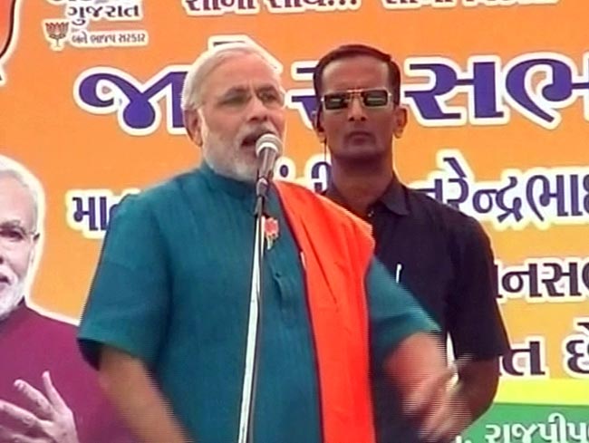 तस्वीरों में 02 दिसंबर 2012 की बड़ी खबरें | पढ़ें