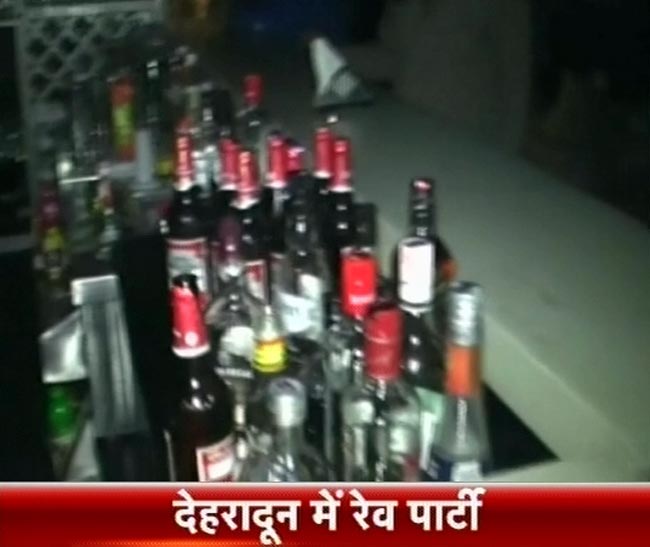 तस्वीरों में 02 दिसंबर 2012 की बड़ी खबरें | पढ़ें