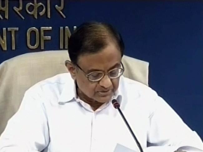 31 दिसंबर 2012: तस्वीरों में दिनभर की बड़ी खबरें