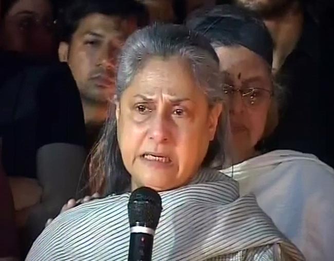 29 दिसंबर 2012: तस्वीरों में दिनभर की बड़ी खबरें