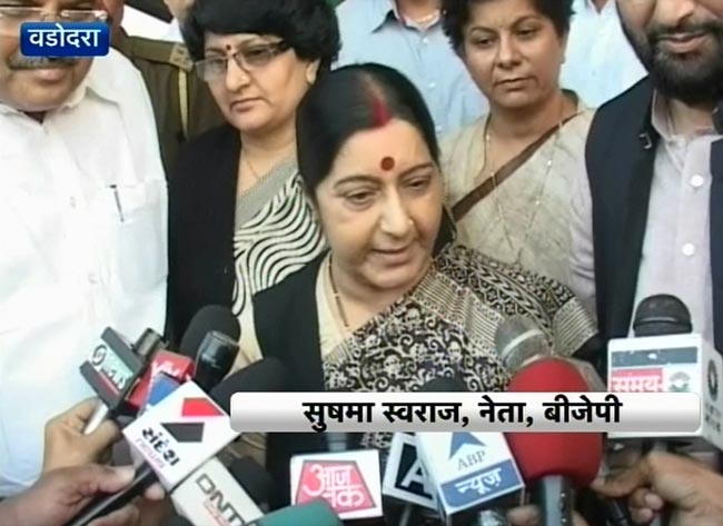 तस्वीरों में 01 दिसंबर 2012 की बड़ी खबरें | पढ़ें