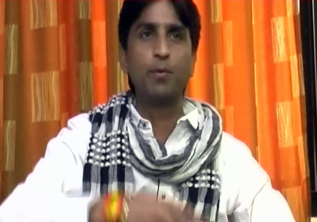 तस्‍वीरों में देखें 10 दिसंबर 2012 की अहम खबरें