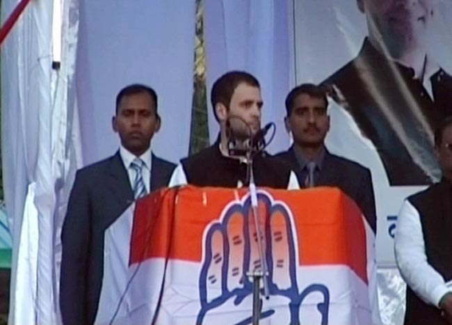 तस्वीरों में 08 दिसंबर 2012 की बड़ी खबरें | पढ़ें