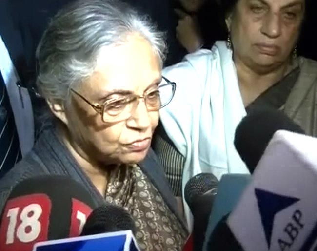 19 दिसंबर 2012: तस्वीरों में दिनभर की बड़ी खबरें