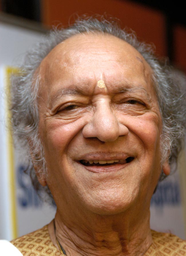 नहीं रहे सितार वादक पंडित रविशंकर | निधन पर प्रतिक्रिया